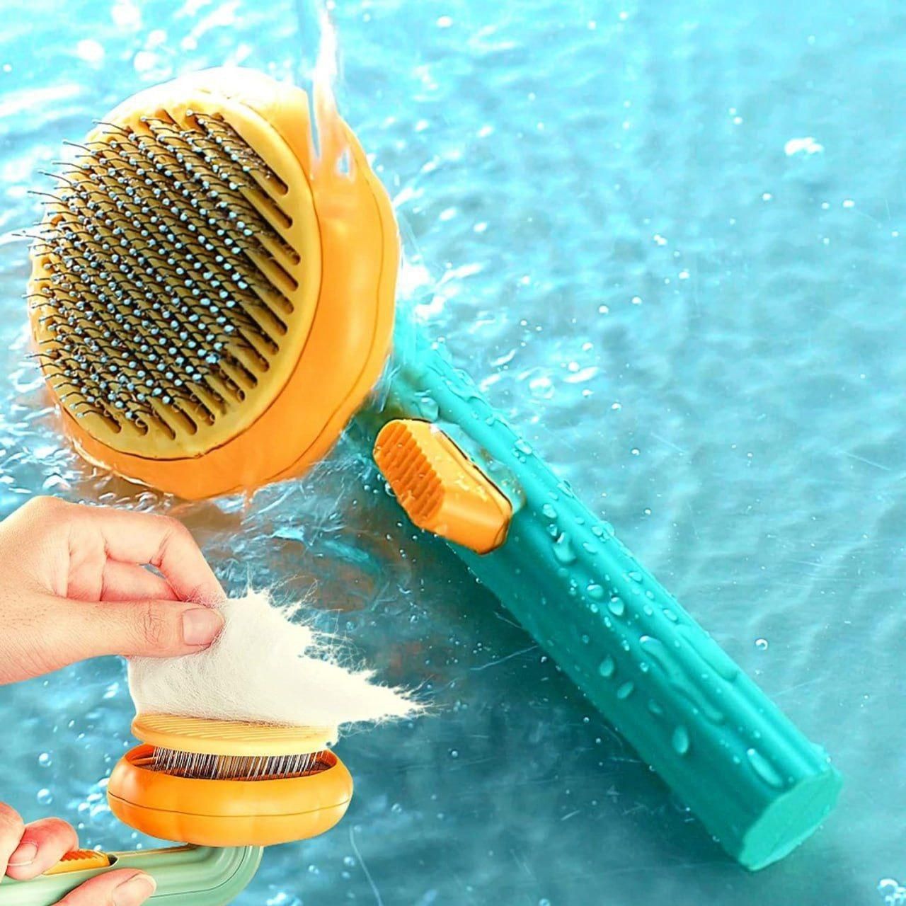 Self Cleaning Dog & Cat Comb